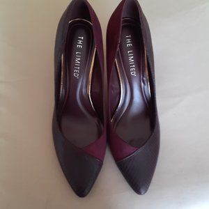 The Limited wine Tanga faux snakeskin/suede heels size 8 new in box